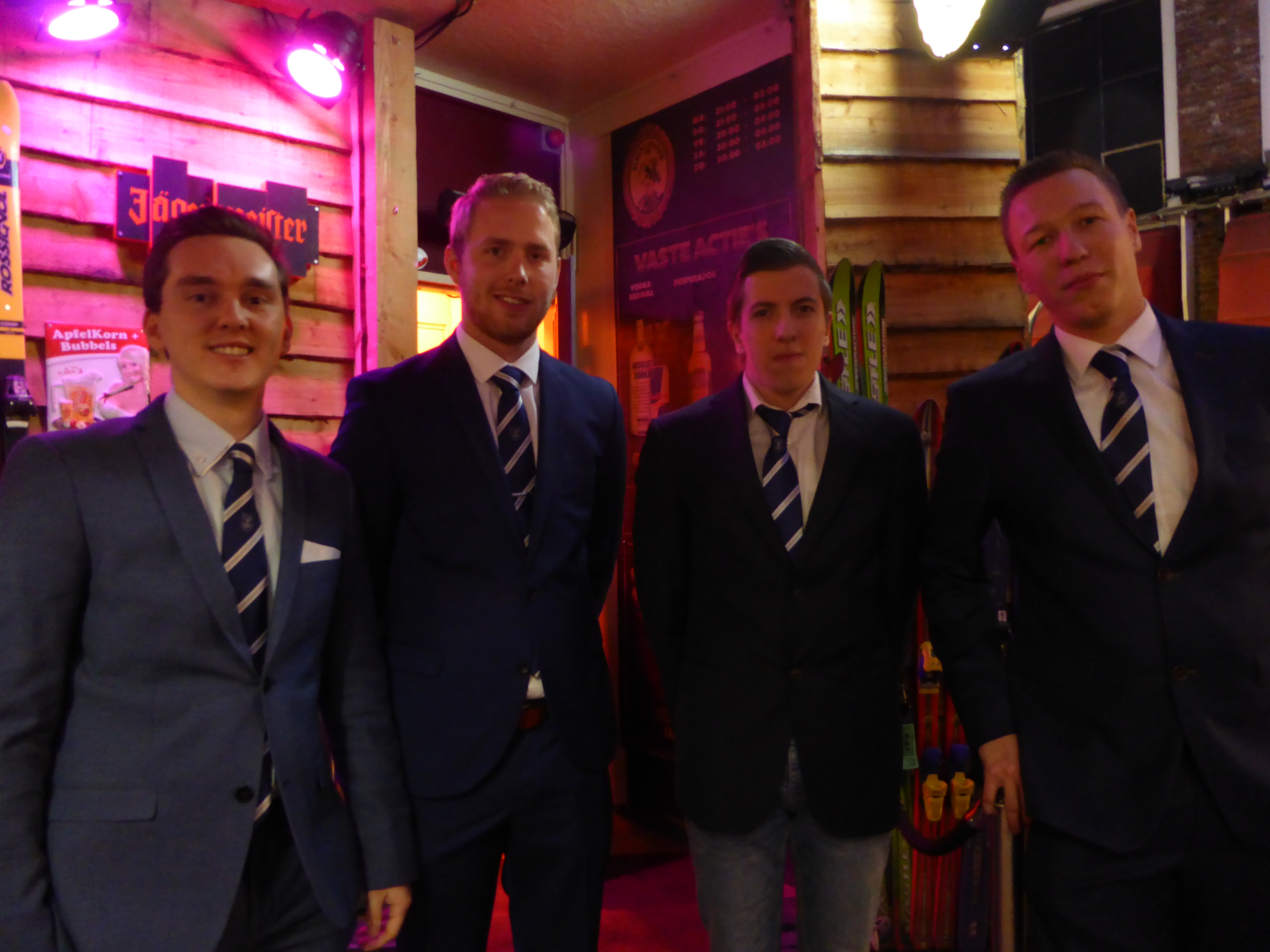 Het nieuwe Nautis bestuur, v.r.n.l.: Thijs Beemsterboer (voorzitter), Roy van Spierenburg, Wesley Bakker en Connor Kos Image:Het nieuwe Nautis bestuur, v.r.n.l.: Thijs Beemsterboer (voorzitter), Roy van Spierenburg, Wesley Bakker en Connor Kos