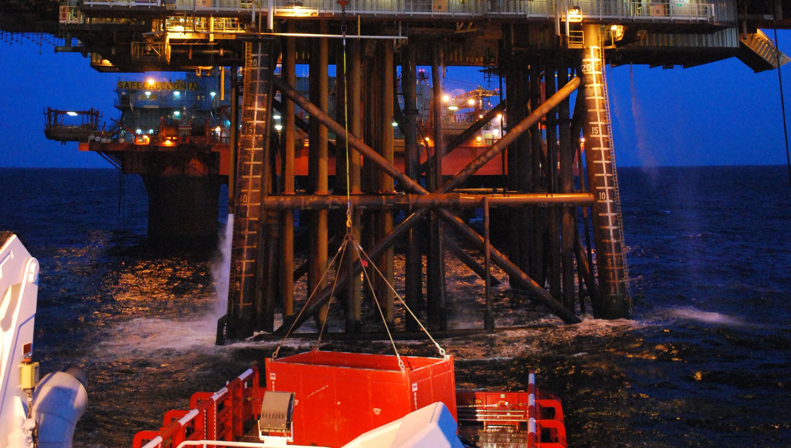 Image: offshore work. Photo: Nautilus member Greg Laird 2011 Image: offshore work. Photo: Nautilus member Greg Laird 2011