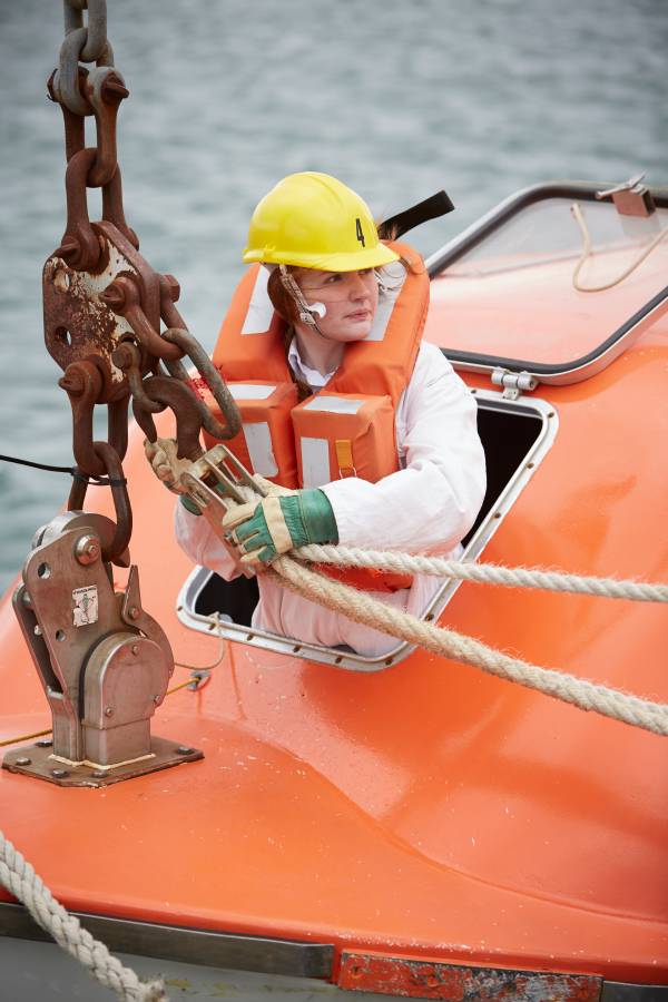 WMA_officer_cadet_maritime_safety_training_webinsert.jpg WMA_officer_cadet_maritime_safety_training_webinsert.jpg