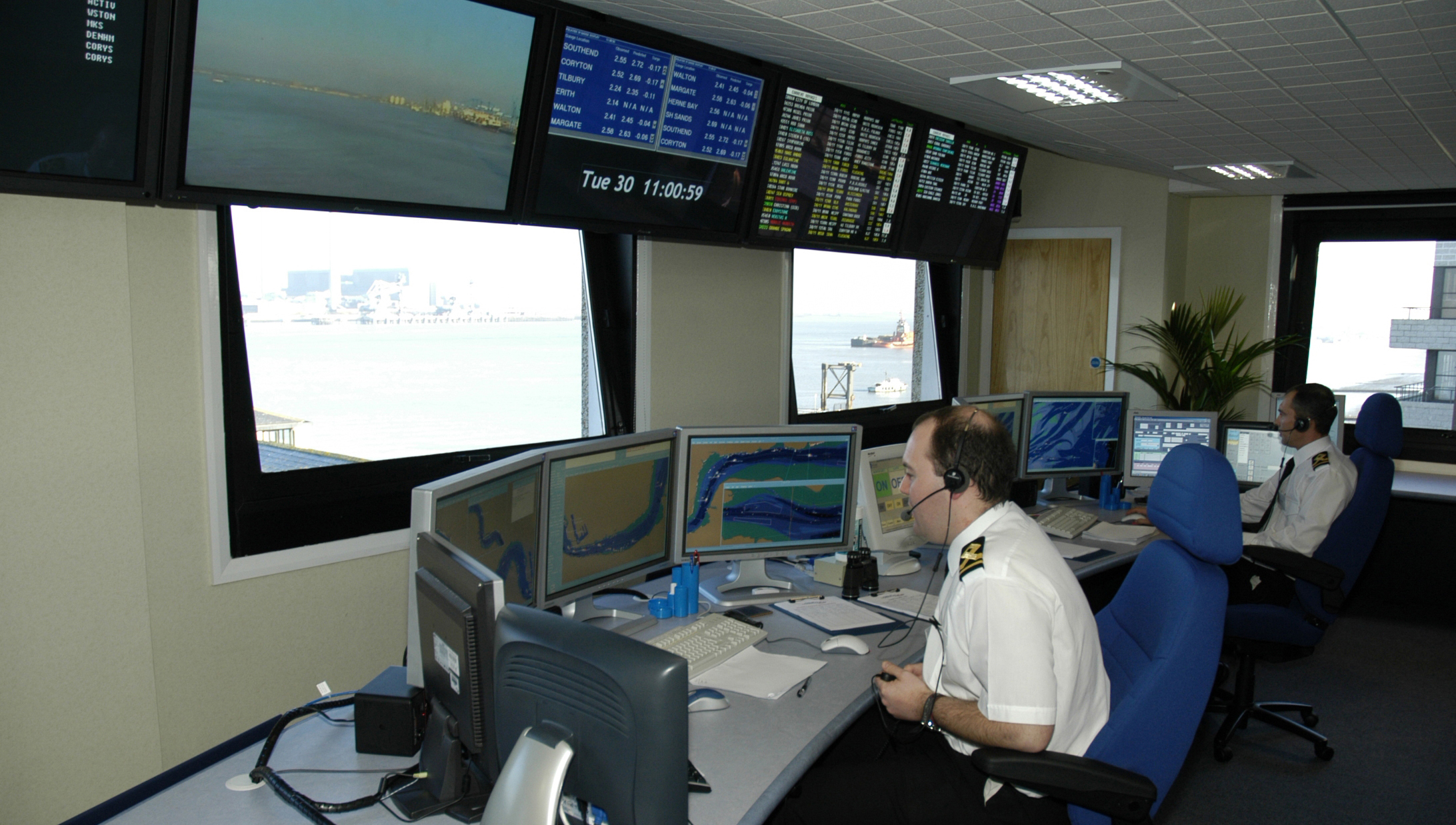 Take our survey looking at demand for seafaring skills when transitioning ashore. Image:Take our survey looking at demand for seafaring skills when transitioning ashore.