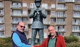 Chris Hairsine and Tony Minns at the Dover Merchant Navy Memorial. Image:Chris Hairsine and Tony Minns at the Dover Merchant Navy Memorial.