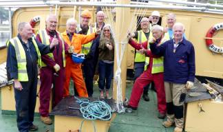 Volunteers with the SS Freshspring. Image: Graham Hobbs Image:Volunteers with the SS Freshspring. Image: Graham Hobbs