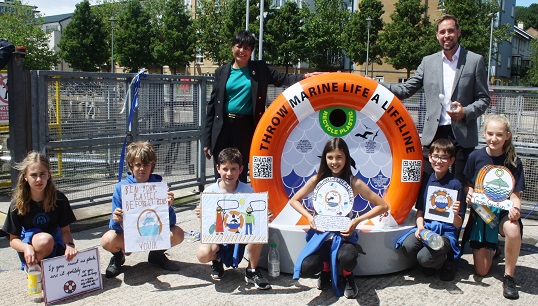 Children from Portishead Primary School give the thumbs up to their new local BinForGreenSeas installation with their own creative works. Image: GreenSeas Trust Image:Children from Portishead Primary School give the thumbs up to their new local BinForGreenSeas installation with their own creative works. Image: GreenSeas Trust