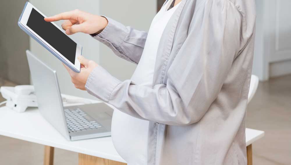 Employers have a legal obligation to assess the workplace risks for pregnant employees and their unborn children, as well as the risks for breastfeeding mothers who have returned to work. Image:Employers have a legal obligation to assess the workplace risks for pregnant employees and their unborn children, as well as the risks for breastfeeding mothers who have returned to work.