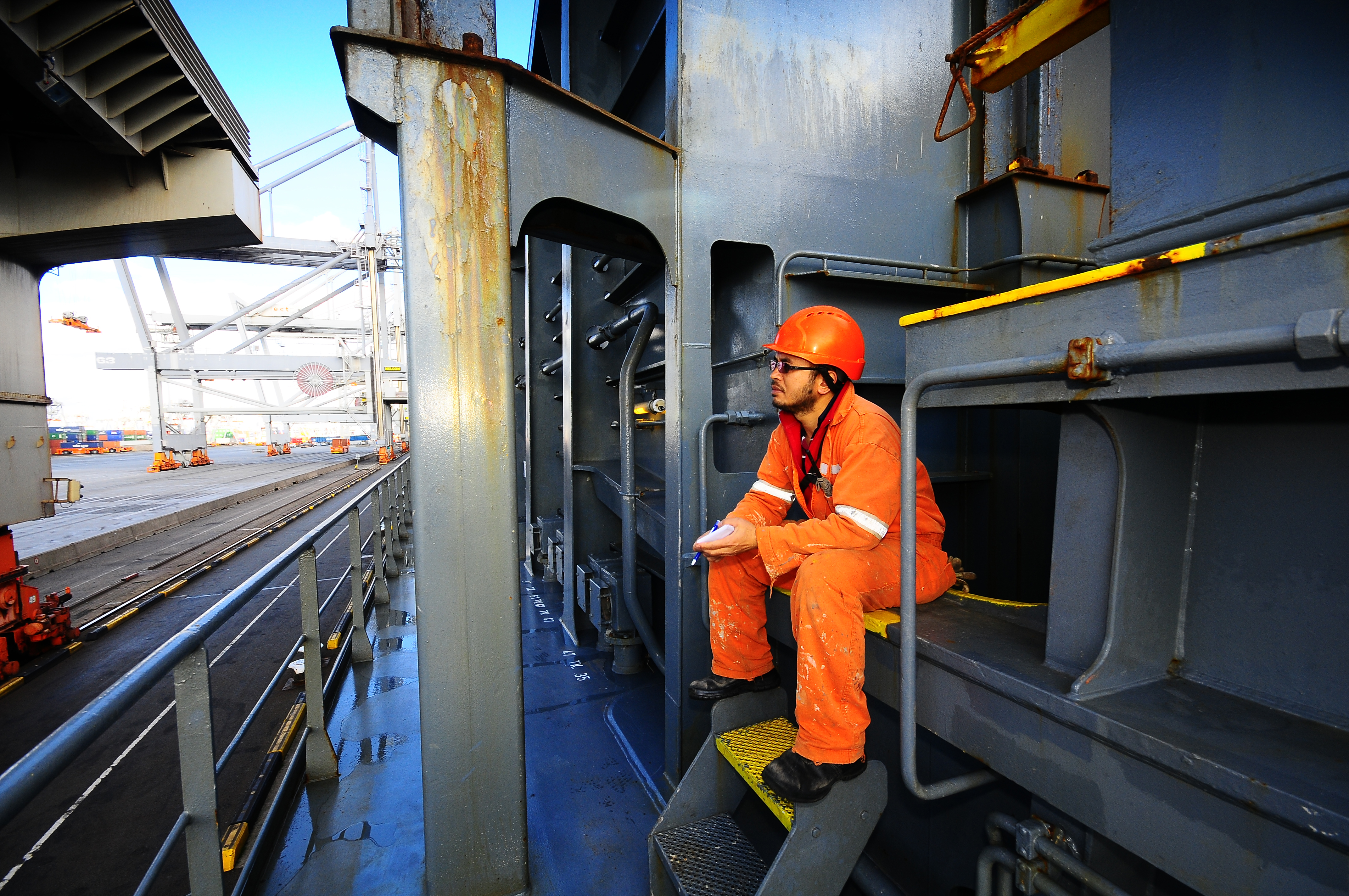 Seafarers: are you happy at work? Image:Seafarers: are you happy at work?