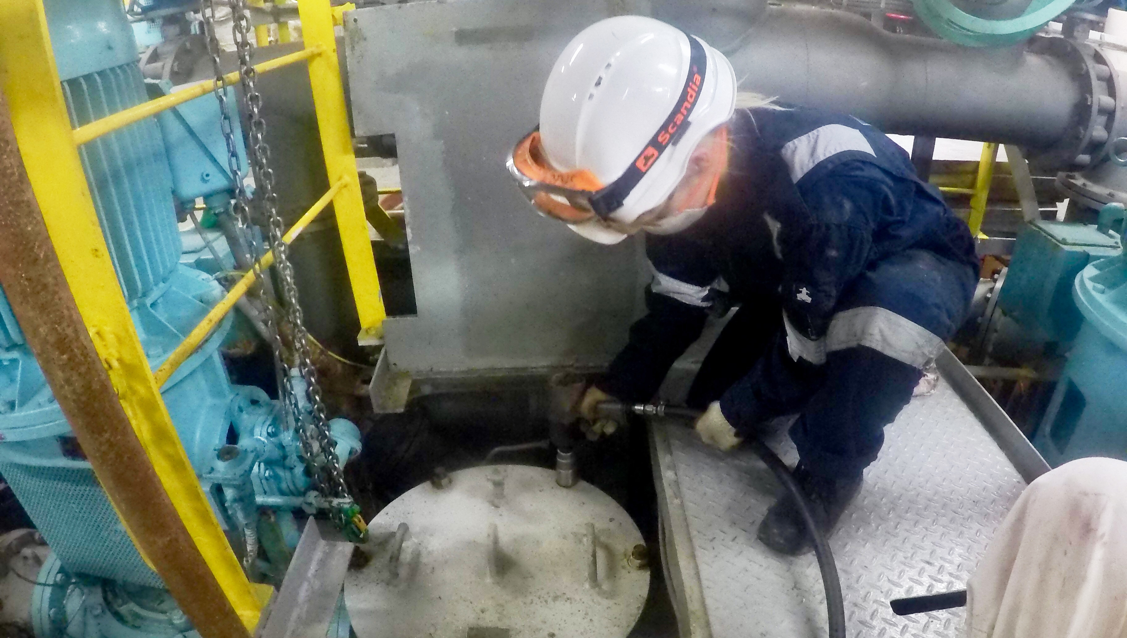Sarah Hartley-Rudd, marine engineering cadet at work Image:Sarah Hartley-Rudd, marine engineering cadet at work