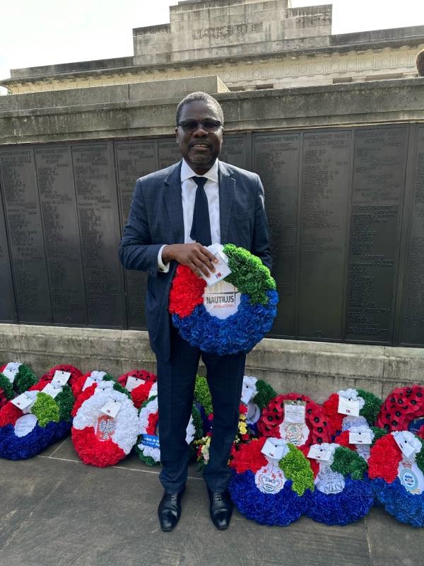 London_mnd_23_olu_tunde_3_webinsert.jpg London_mnd_23_olu_tunde_3_webinsert.jpg