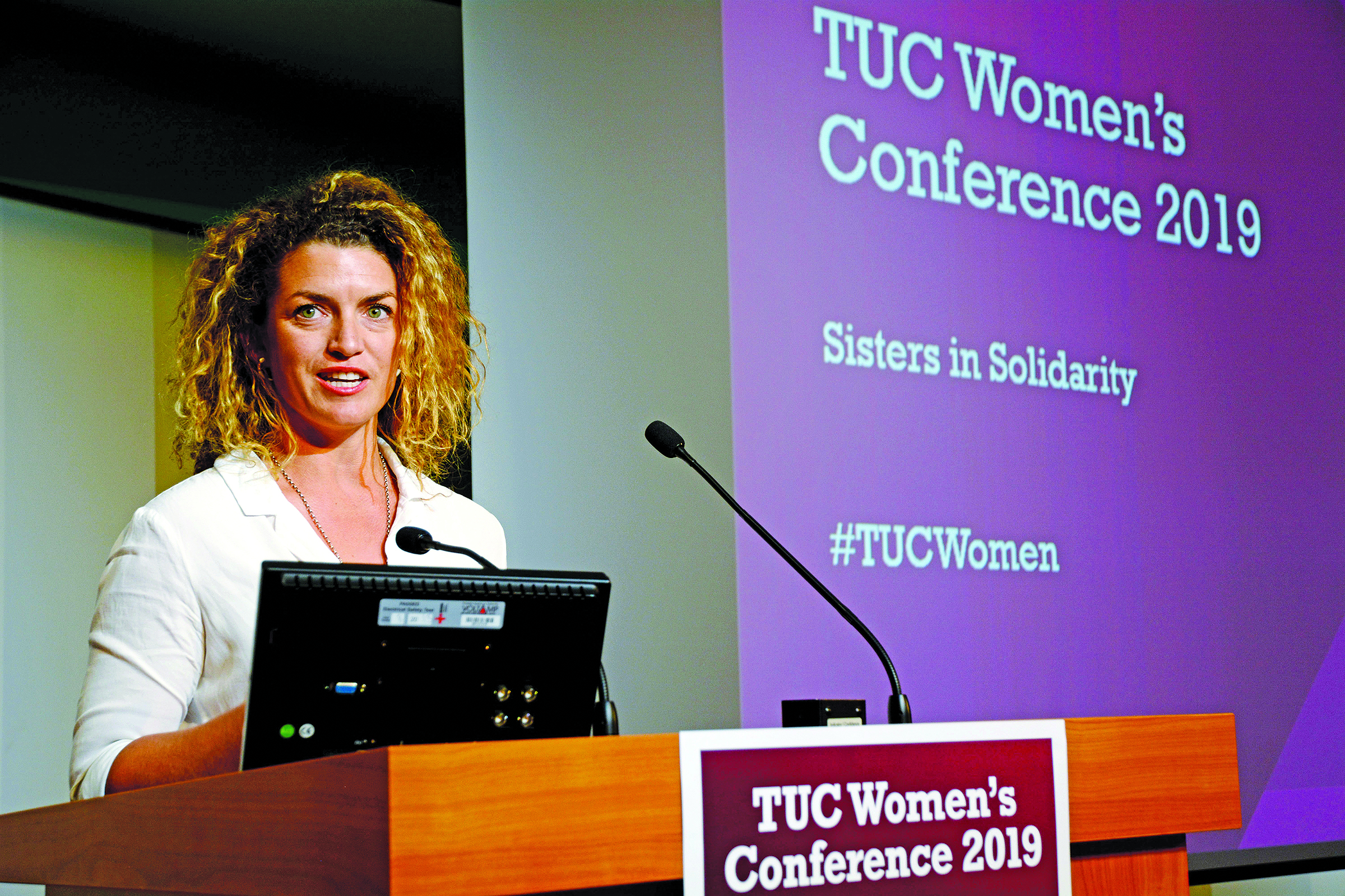 wtuc_jenny_matthews_proposing_nautilus_motion_40pc_insert.jpg wtuc_jenny_matthews_proposing_nautilus_motion_40pc_insert.jpg