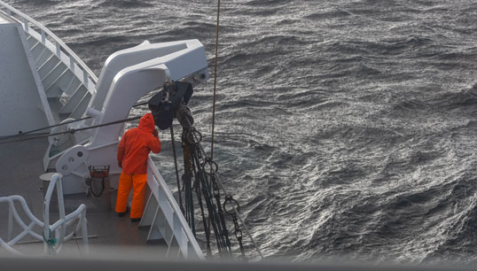 Up to 30,000 seafarers sail on vessels flying French flags and 5,000 of these are deep-sea seafarers or fishers with limited access to medical care. Image: Getty Images Image:Up to 30,000 seafarers sail on vessels flying French flags and 5,000 of these are deep-sea seafarers or fishers with limited access to medical care. Image: Getty Images