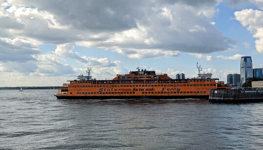 The landmark deal between the MEBA and the City of New York affects all Staten Island Ferry officers. Image: Wikimedia Commons Image:The landmark deal between the MEBA and the City of New York affects all Staten Island Ferry officers. Image: Wikimedia Commons