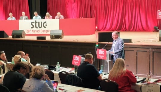 Nautilus head of industrial Micky Smyth proposing the motion. Image: Nautilus International Image:Nautilus head of industrial Micky Smyth proposing the motion. Image: Nautilus International
