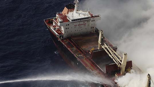 Bulk carrier Cheshire. Image: Salvamento Marítimo Image:Bulk carrier Cheshire. Image: Salvamento Marítimo