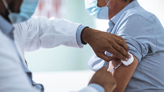 Nautilus general secretary Mark Dickinson calls on the UK government to back a waiver of medical patents to ensure greater access to Covid-19 vaccinations globally. Image: Getty Images Image:Nautilus general secretary Mark Dickinson calls on the UK government to back a waiver of medical patents to ensure greater access to Covid-19 vaccinations globally. Image: Getty Images