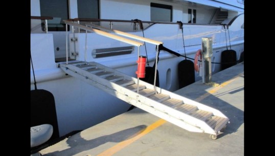 Serious accidents are occurring on yachts that do not comply with 2020 requirements for side screens/handrails on gangways, passerelles and accommodation ladders. Image: Maritime Authority of the Cayman Islands (MACI) Image:Serious accidents are occurring on yachts that do not comply with 2020 requirements for side screens/handrails on gangways, passerelles and accommodation ladders. Image: Maritime Authority of the Cayman Islands (MACI)