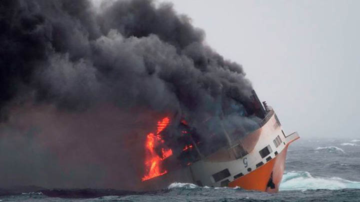 Dickinson: funding CHIRP would be a fraction of the costs of a major shipping accident Image:Dickinson: funding CHIRP would be a fraction of the costs of a major shipping accident