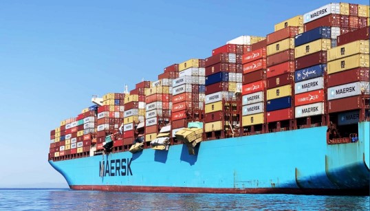 Maersk Essen at anchorage after diverting to Lázaro Cárdenas, Mexico, following the parametric rolling incident and loss of containers in the Pacific in January 2021. Image: DMAIB / Maersk A/S
Image:Maersk Essen at anchorage after diverting to Lázaro Cárdenas, Mexico, following the parametric rolling incident and loss of containers in the Pacific in January 2021. Image: DMAIB / Maersk A/S