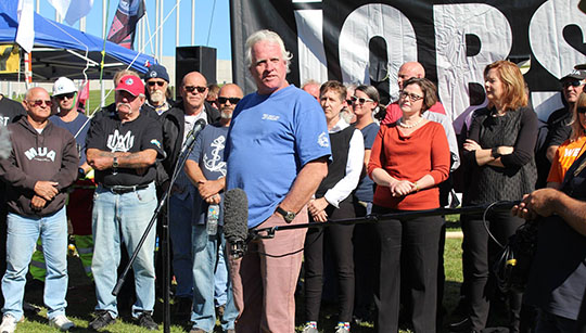 Crumlin: Australian workers need to be protected against potential infection from foreign vessels. Image: Facebook Image:Crumlin: Australian workers need to be protected against potential infection from foreign vessels. Image: Facebook