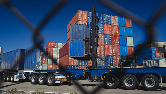 Logistics port in Western Australia: ships can now enter Australian ports and crew changes can take place Image:Logistics port in Western Australia: ships can now enter Australian ports and crew changes can take place
