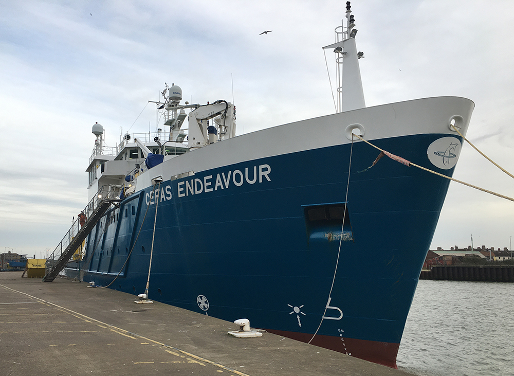 cefas_endeavour_vessel_berthed_web_insert2.jpg cefas_endeavour_vessel_berthed_web_insert2.jpg