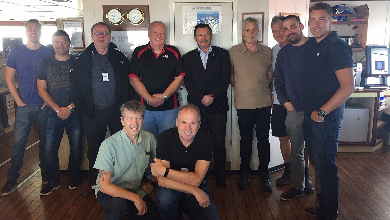 A Nautilus meeting with DeepOcean crew. Image:A Nautilus meeting with DeepOcean crew.