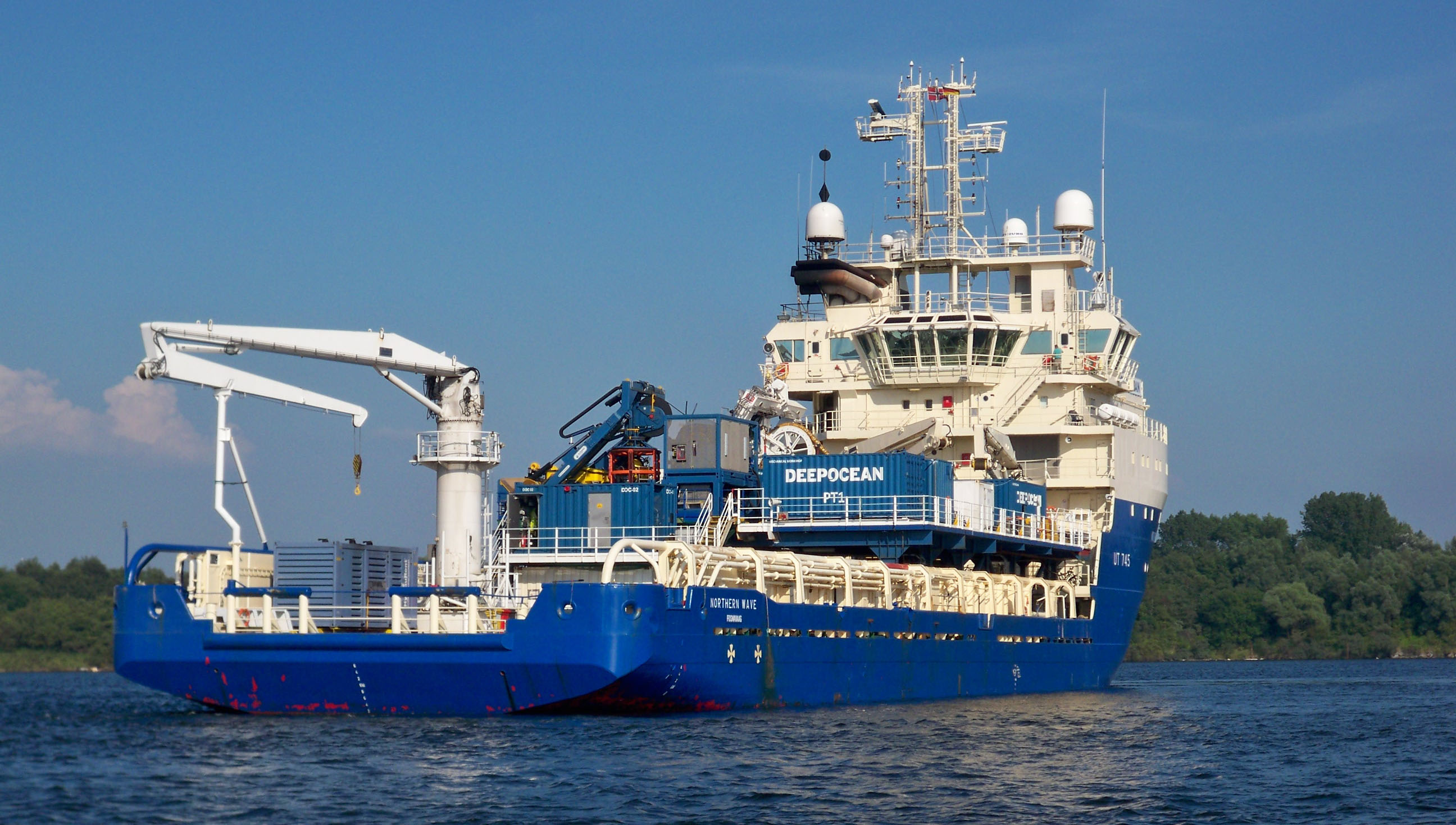 DeepOcean vessel Northern Wave. Image: Wikimedia Commons Image:DeepOcean vessel Northern Wave. Image: Wikimedia Commons