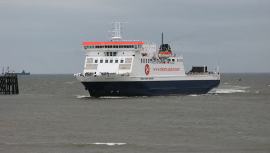 Isle of Man Steam Packet Company ferry Ben-my-Chree approaching the entrance of Heysham Harbour. Image: Wikimedia Commons file pic Image:Isle of Man Steam Packet Company ferry Ben-my-Chree approaching the entrance of Heysham Harbour. Image: Wikimedia Commons file pic
