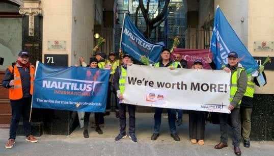 The Nautilus action outside Lloyd's Register's London Office. Image: Nautilus International Image:The Nautilus action outside Lloyd's Register's London Office. Image: Nautilus International