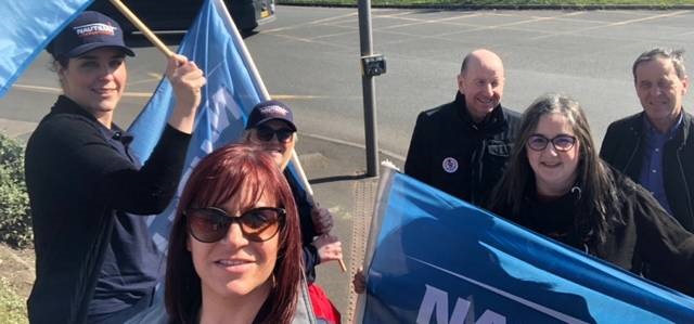 pando_liverpool_protest_staff_members_insert.jpg pando_liverpool_protest_staff_members_insert.jpg