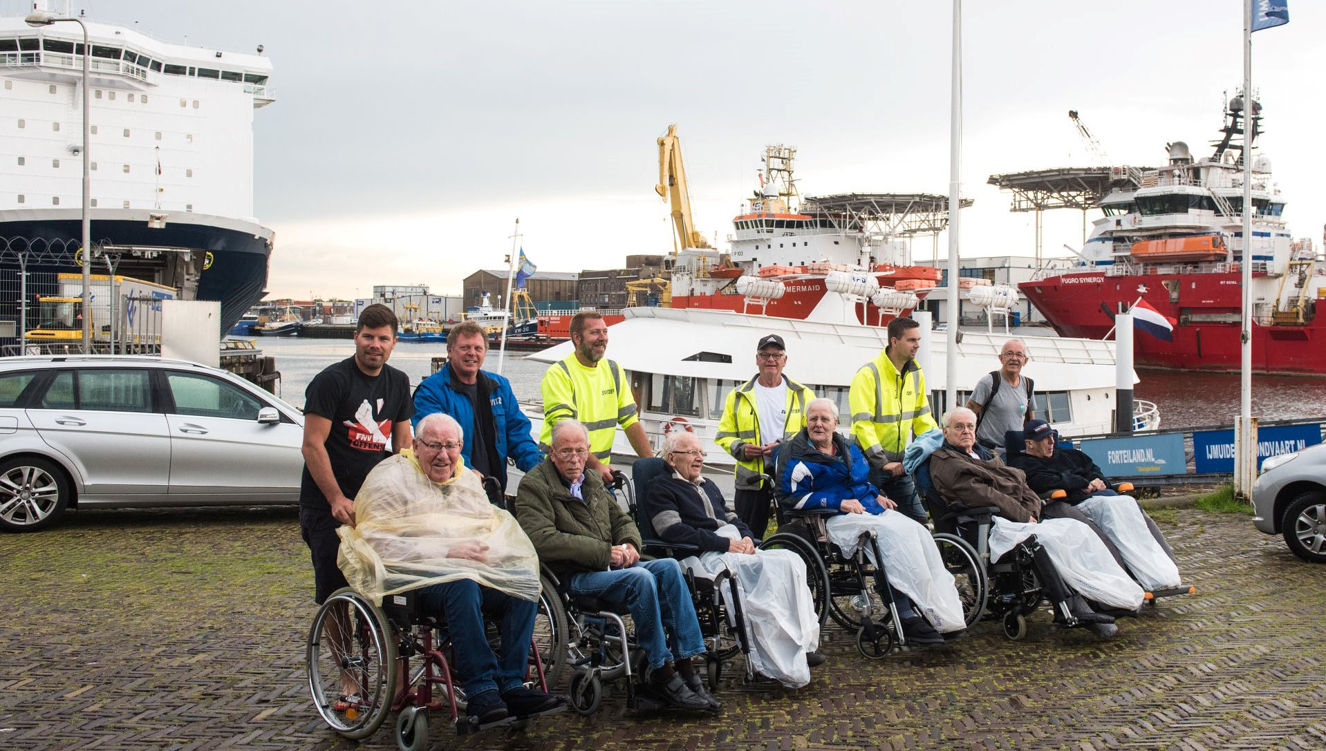 Svitzer crew undertook voluntary work during their industrial action and accompanied residents of a care home on a cruise in the port city of IJmuiden. Image:Svitzer crew undertook voluntary work during their industrial action and accompanied residents of a care home on a cruise in the port city of IJmuiden.