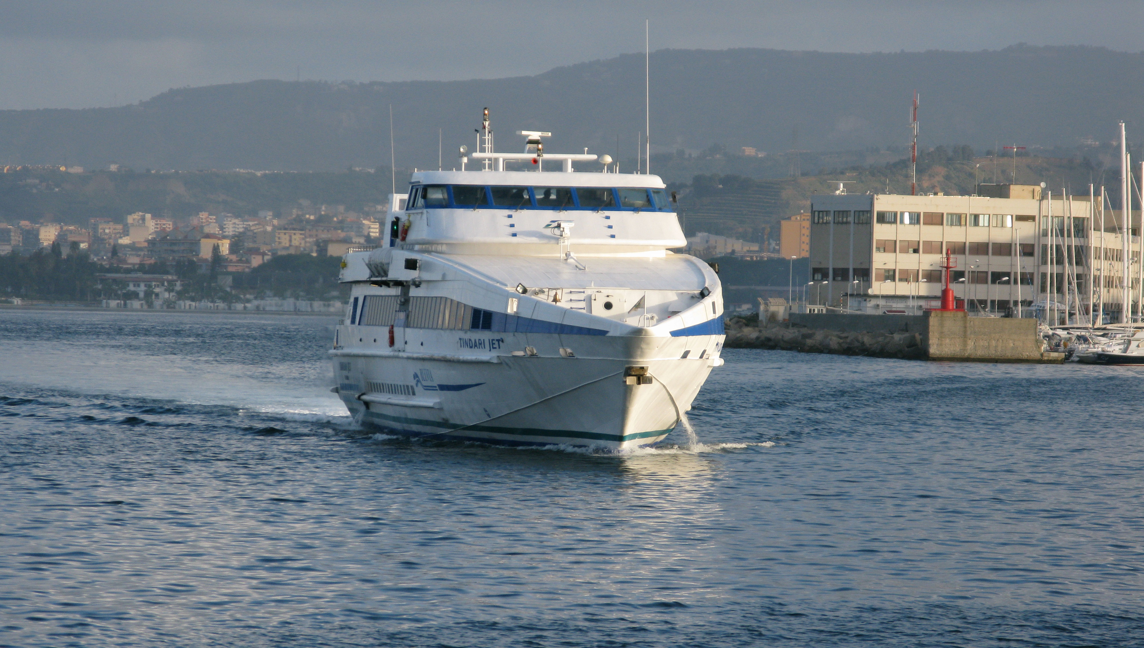 Italian ferry company Blu Jet's vessel Tindari Jet entering the harbour at Reggio Calabria, southern Italy. Image: Wikimedia Commons Image:Italian ferry company Blu Jet's vessel Tindari Jet entering the harbour at Reggio Calabria, southern Italy. Image: Wikimedia Commons