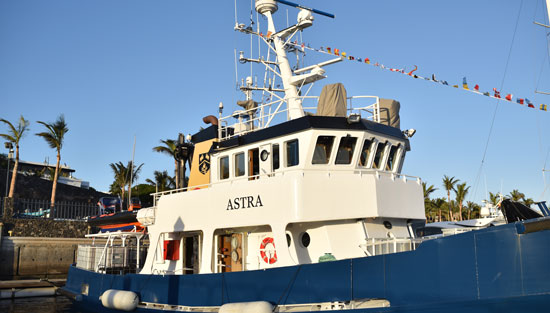 astra_bikini_vessel_dinner_departure_9_de_259_web_insert.jpg astra_bikini_vessel_dinner_departure_9_de_259_web_insert.jpg