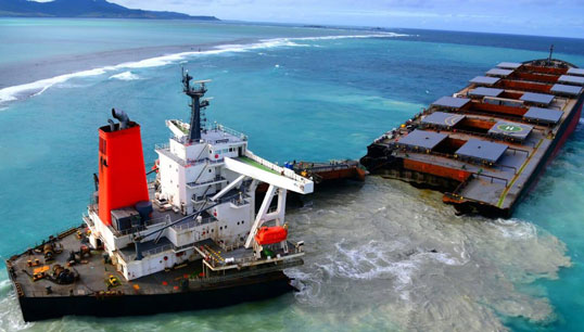 The MV Wakashio splits in two. The Panamanian-registered, Japanese-owned bulk carrier ran aground off the coast of Mauritius on Saturday 25 July 2020. Image: Twitter,
Guillaume Gouges, journalist. Image:The MV Wakashio splits in two. The Panamanian-registered, Japanese-owned bulk carrier ran aground off the coast of Mauritius on Saturday 25 July 2020. Image: Twitter,
Guillaume Gouges, journalist.