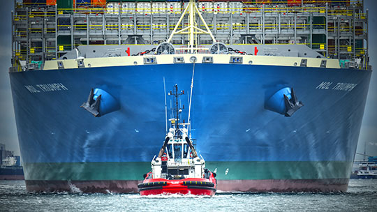 Broken link: The Japan-owned MOL Triumph containership is flagged in the Marshall islands. Image: Danny Cornelissen Image:Broken link: The Japan-owned MOL Triumph containership is flagged in the Marshall islands. Image: Danny Cornelissen