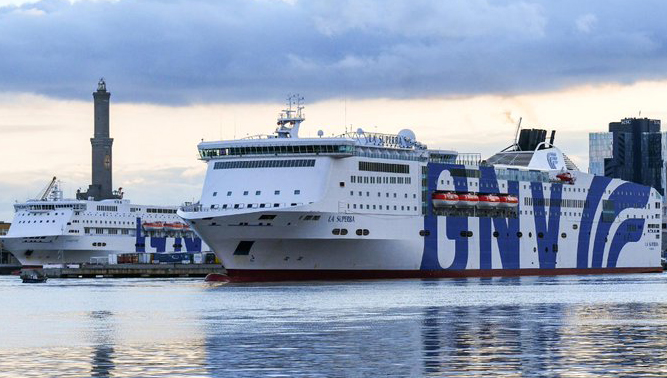 An MSC ferry is being donated for a floating hospital off Italy. Image: GNV Splendid ferry (Twitter) Image:An MSC ferry is being donated for a floating hospital off Italy. Image: GNV Splendid ferry (Twitter)