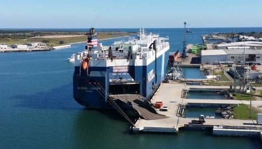 Port Canaveral, Florida, was the first US port to sponsor Covid-19 vaccine distribution to port workers and vessel crew members. Image: Wikimedia Commons Image:Port Canaveral, Florida, was the first US port to sponsor Covid-19 vaccine distribution to port workers and vessel crew members. Image: Wikimedia Commons