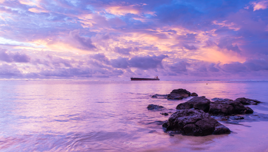 MV Wakashio off Mauritius. Image: Rajiv Photography/Getty Images Image:MV Wakashio off Mauritius. Image: Rajiv Photography/Getty Images