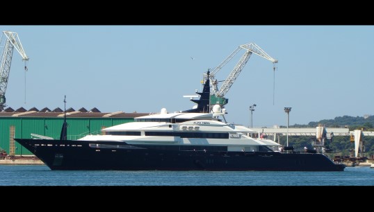 The yacht Alfa Nero, linked to Russian billionaire Andrey Guryev, has raised safety concerns in Antigua after it was seized by authorities and was left uninsured. Image: Wikimedia Commons Image:The yacht Alfa Nero, linked to Russian billionaire Andrey Guryev, has raised safety concerns in Antigua after it was seized by authorities and was left uninsured. Image: Wikimedia Commons