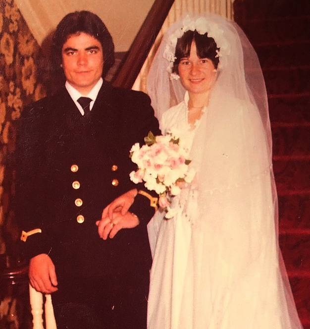roy_ferguson_meet_members_weddingday_webinsert.jpg roy_ferguson_meet_members_weddingday_webinsert.jpg