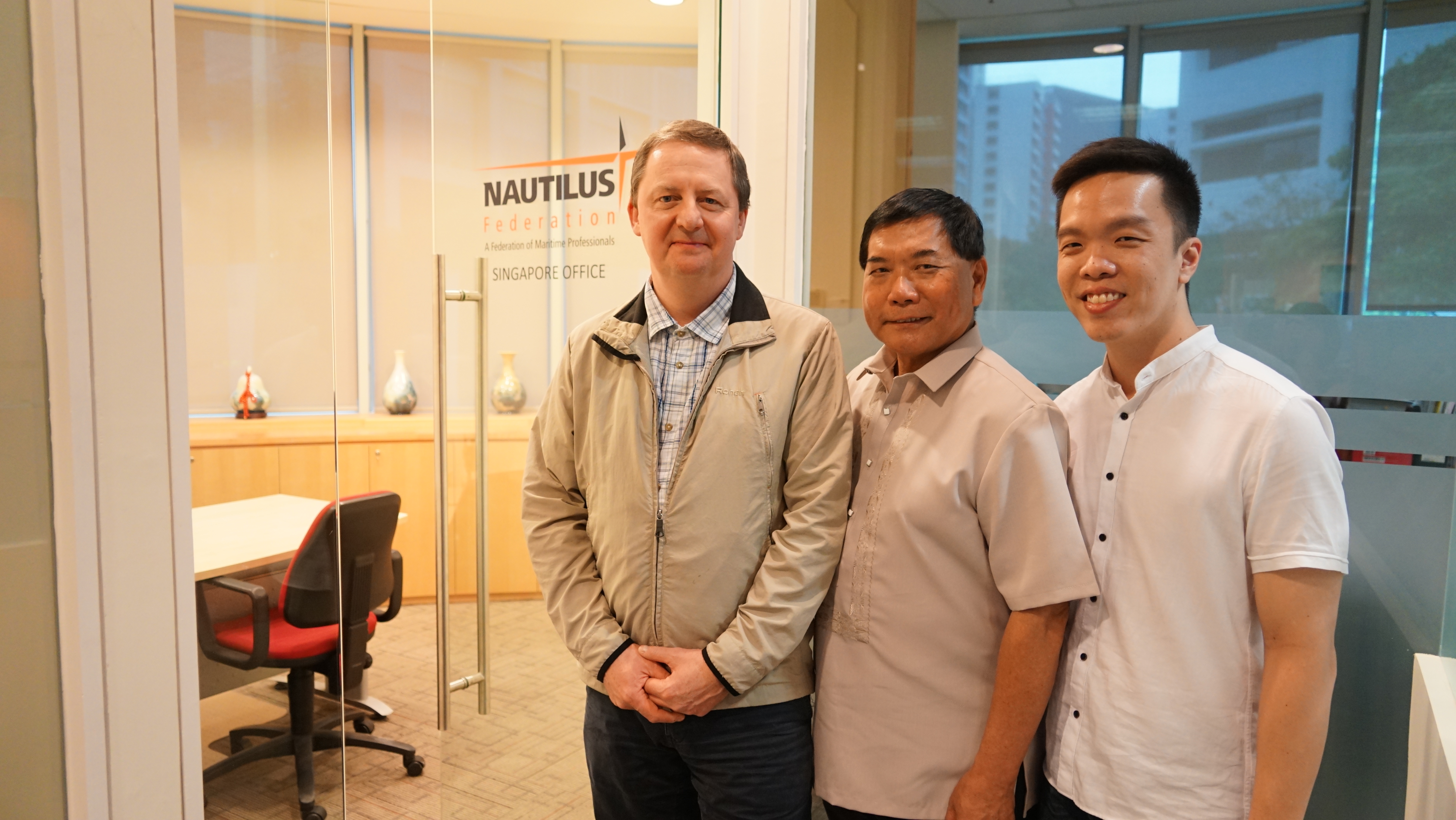 Nautilus general secretary Mark Dickinson is pictured with Singapore Maritime Officers
Union (SMOU) president Captain Robin Foo and industrial relations assistant manager Alvin Cheong following the opening of the new office in Singapore.
Image:Nautilus general secretary Mark Dickinson is pictured with Singapore Maritime Officers
Union (SMOU) president Captain Robin Foo and industrial relations assistant manager Alvin Cheong following the opening of the new office in Singapore.