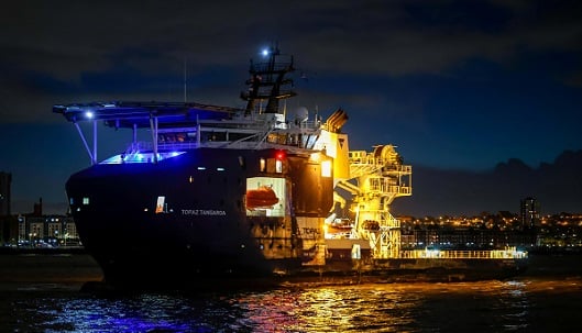 The Topaz Tangaroa sailing into Cammell Laird, Birkenhead. Source: Royal Navy Image:The Topaz Tangaroa sailing into Cammell Laird, Birkenhead. Source: Royal Navy
