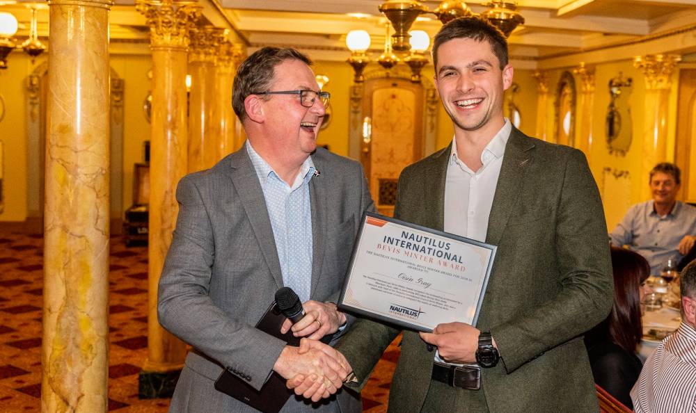 ukbc_mark_oisin_bevis_minter_award_web_insert.jpg ukbc_mark_oisin_bevis_minter_award_web_insert.jpg