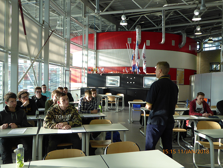 Het Deltion College in Zwolle Image:Het Deltion College in Zwolle
