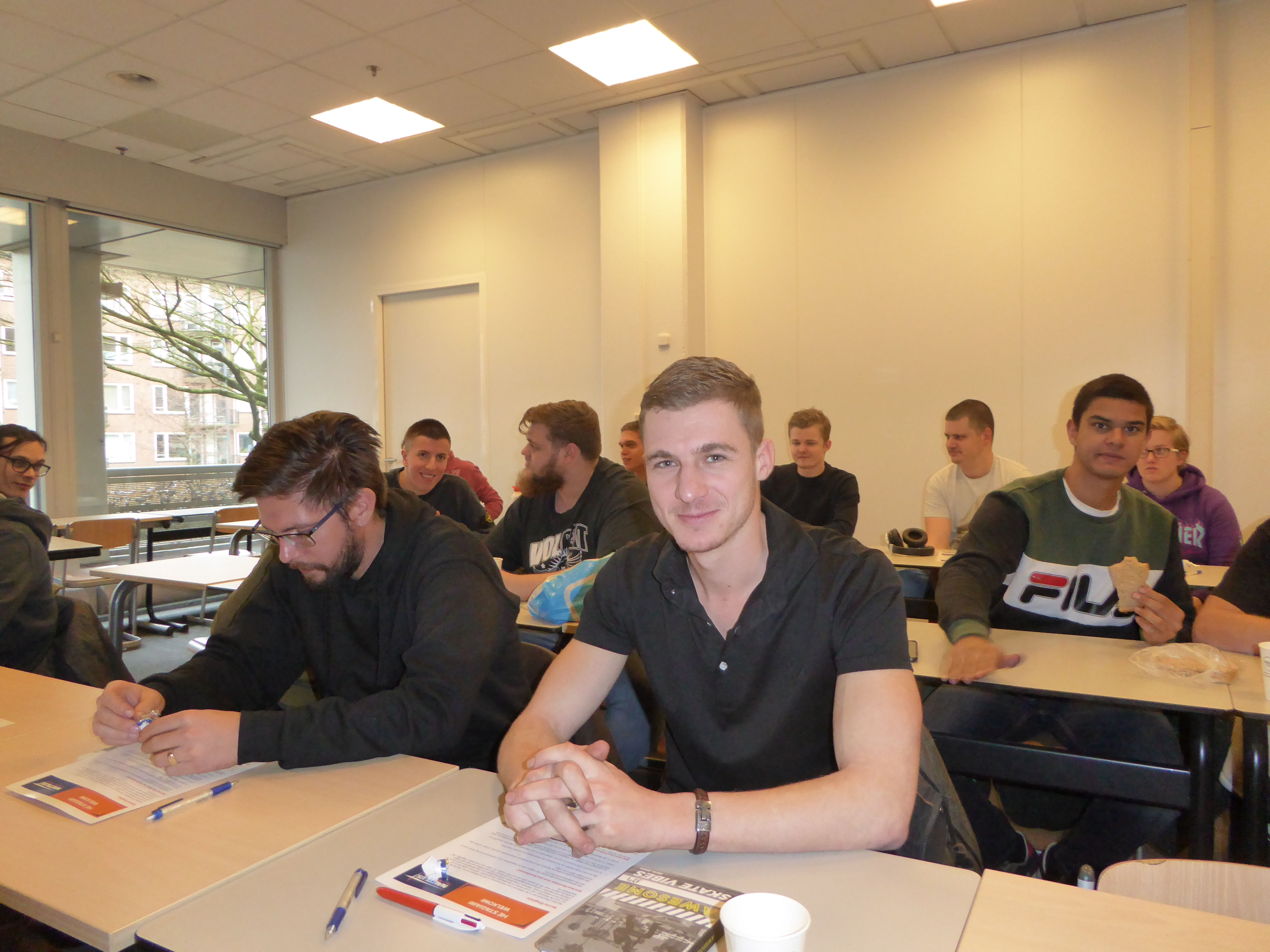 Nog even en de workshop gaat van start Image:Nog even en de workshop gaat van start