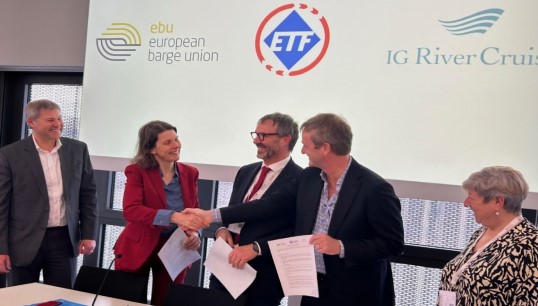 Union officials and industry representatives at the signing of the agreement on 6 March. From left to right: Daniel Buchmüller, IG RiverCruise; Maira van Helvoirt, EBU; Jacques Kerkhof, president of the ETF Inland Waterways Section; Arno Reitsma, president, IG RiverCruise; Myriam Chaffart of the ETF Inland Waterways Section. Image: EBU Image:Union officials and industry representatives at the signing of the agreement on 6 March. From left to right: Daniel Buchmüller, IG RiverCruise; Maira van Helvoirt, EBU; Jacques Kerkhof, president of the ETF Inland Waterways Section; Arno Reitsma, president, IG RiverCruise; Myriam Chaffart of the ETF Inland Waterways Section. Image: EBU