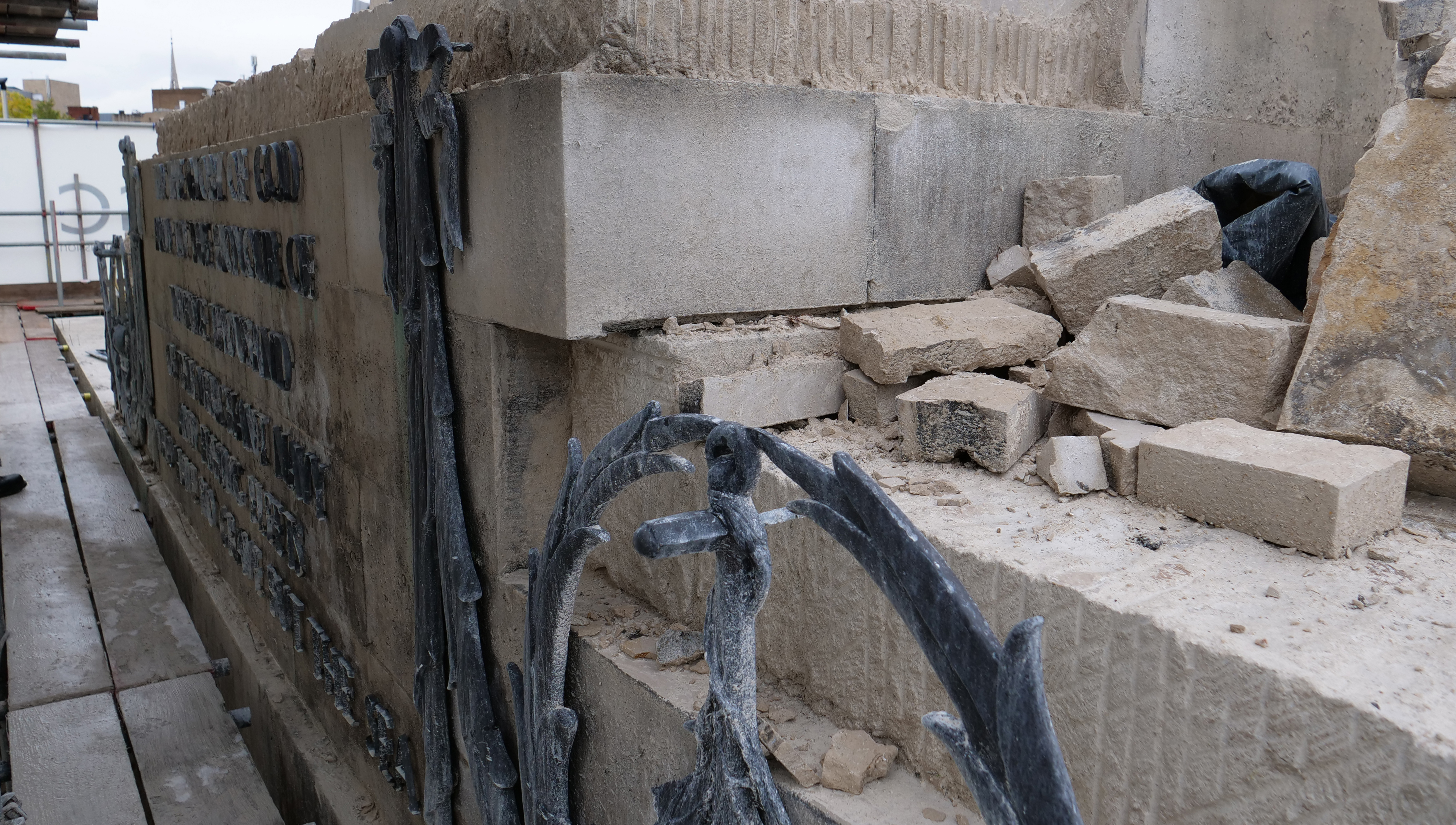 Repairs to the stonework being carried out on the First World War section of the Merchant Navy memorial at Tower Hill. Image: Commonwealth War Graves Commission Image:Repairs to the stonework being carried out on the First World War section of the Merchant Navy memorial at Tower Hill. Image: Commonwealth War Graves Commission