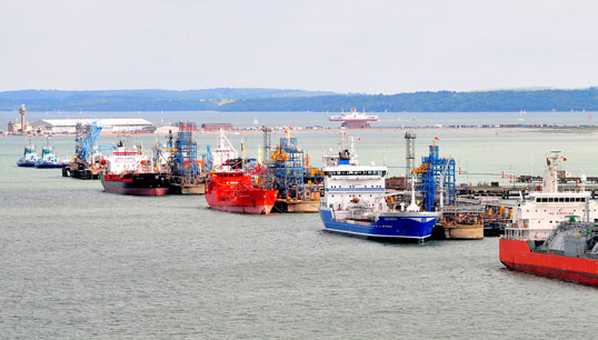 The UK Fawley Oil Terminal in Southampton Water, with the observation tower at Calshot Spit, far left, for controlling traffic on this busy waterway. Image: Mike McBey/Wikimedia Commons Image:The UK Fawley Oil Terminal in Southampton Water, with the observation tower at Calshot Spit, far left, for controlling traffic on this busy waterway. Image: Mike McBey/Wikimedia Commons