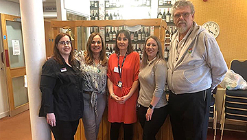 Image: Nautilus Mariners' Park visit by Currys PC World Image: Nautilus Mariners' Park visit by Currys PC World